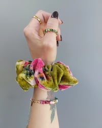 Image 5 of Luxury Silk Velvet Scrunchie (#11)