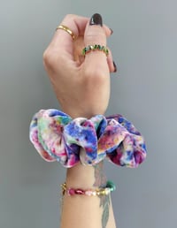 Image 5 of Luxury Silk Velvet Scrunchie (#14)