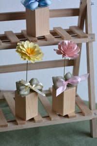Image 1 of Cubo fiorito