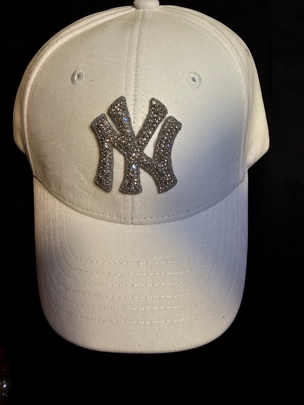White velvet NY,LA,A hats