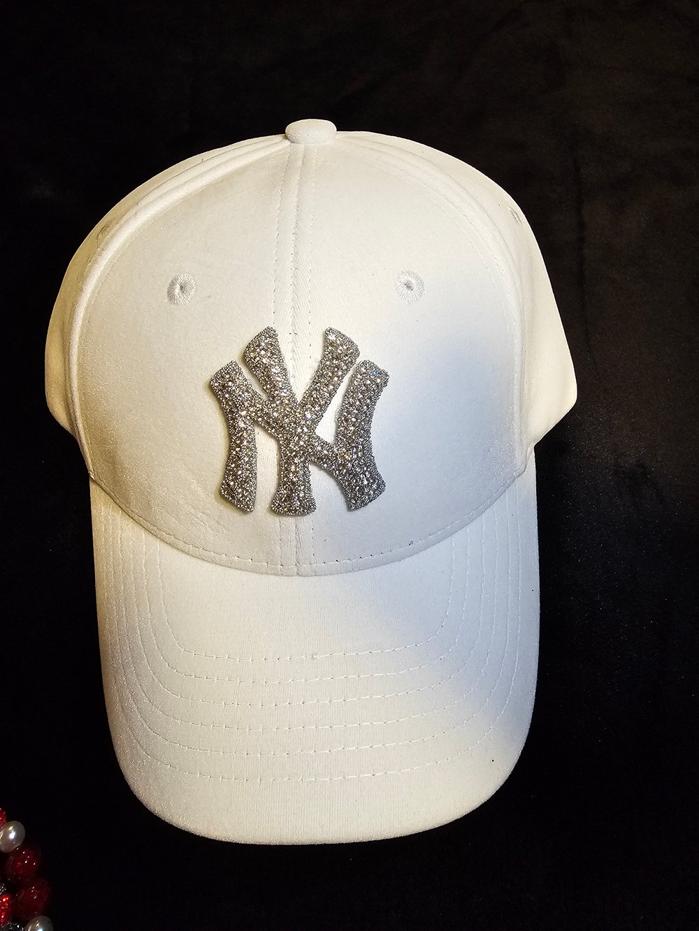 White velvet NY,LA,A hats