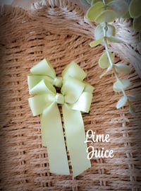 Image 3 of 4" Bows. Greens