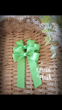 Image 4 of 4" Bows. Greens