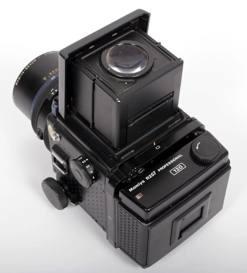 Image of Mamiya RZ67 Pro 6X7 medium format camera w/ Z 90mm F3.5 W lens + WLF + 120 back #0275