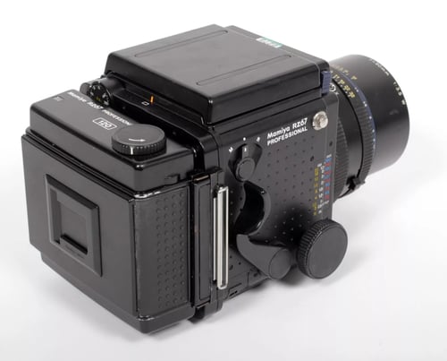 Image of Mamiya RZ67 Pro 6X7 medium format camera w/ Z 90mm F3.5 W lens + WLF + 120 back #0275