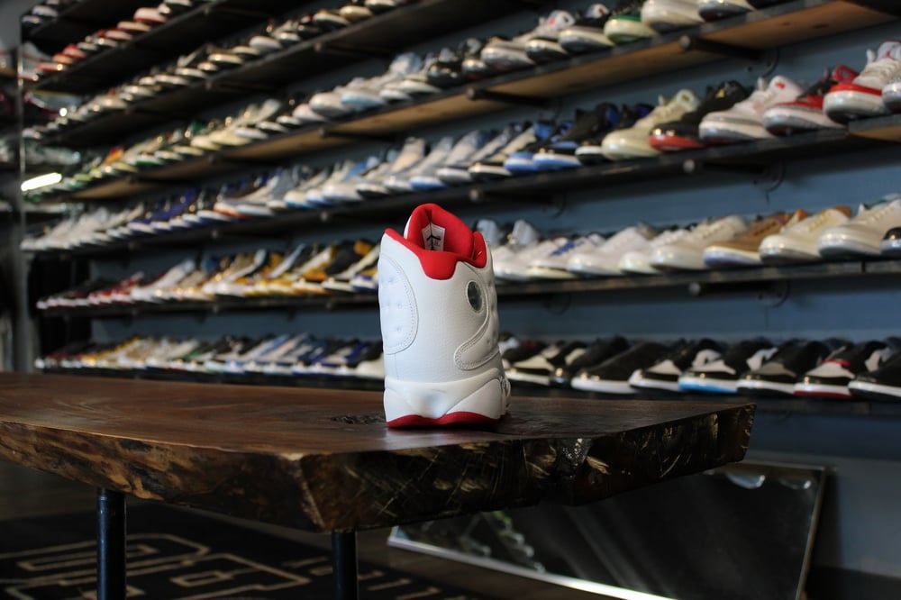 AIR JORDAN XIII (13) "HISTORY OF FLIGHT"