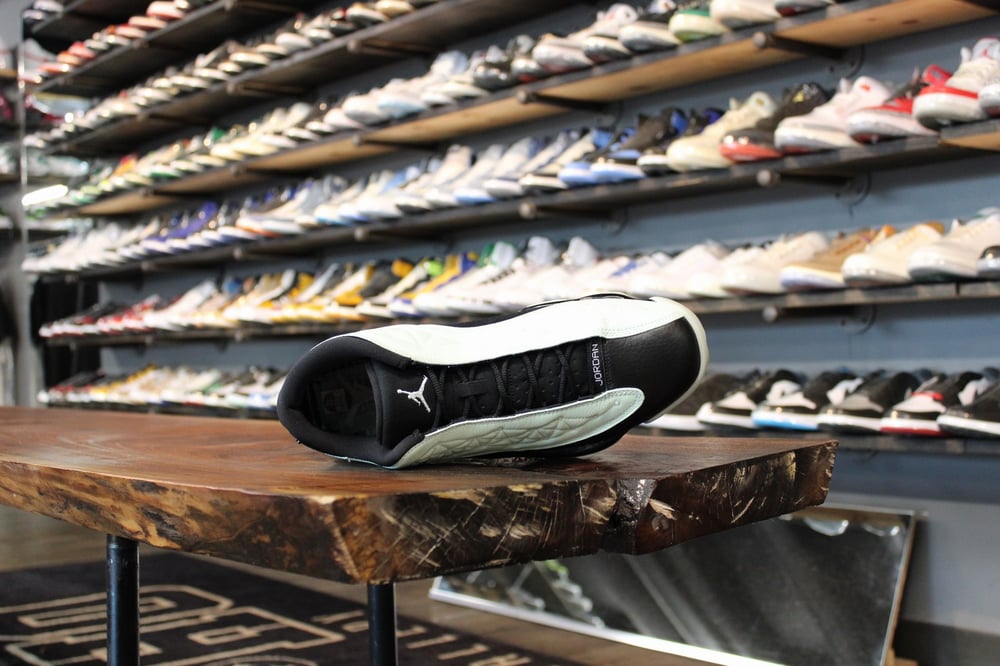 AIR JORDAN XIII LOW (13) "SINGLE'S DAY"