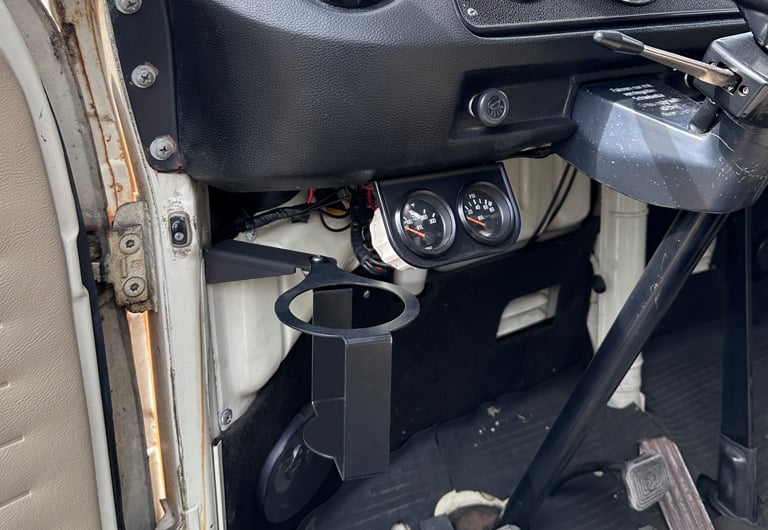 Image of Bay Window Cup Holder