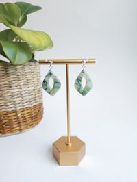 Moss Marble Open Diamond 