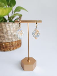 Spring Neutrals Leaf
