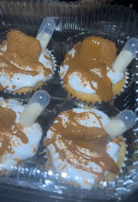 Image 4 of Cupcakes