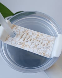 Image 2 of Dogwood "Mama" Tumbler Tag 