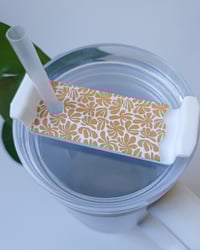 Image 2 of Retro Flower Tumbler Tag 