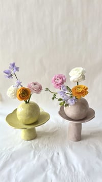 Image 2 of Flower set- stand & vase