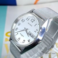 Image 4 of 1979 Alba/Seiko Quartz Silver Dial Day-Date (Y504-8010)