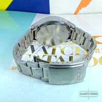 Image 2 of 2001 Seiko White Dial Quartz Racing Chronograph Wristwatch (V657-7100)
