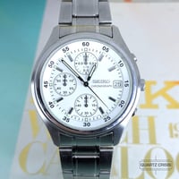 Image 3 of 2001 Seiko White Dial Quartz Racing Chronograph Wristwatch (V657-7100)