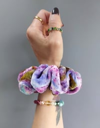 Image 3 of Luxury Silk Velvet Scrunchie (#18)