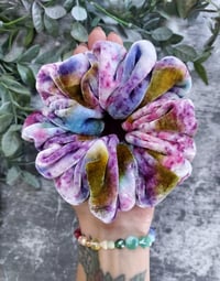 Image 4 of Luxury Silk Velvet Scrunchie (#18)