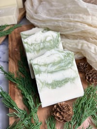Image 15 of 3 pc Shea Butter Spa Bar Gift Set