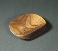 Image 2 of Small things plate made of caragach wood