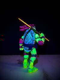 Image 5 of 001/001 UV DON RESIN ART TOY