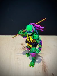 Image 4 of 001/001 UV DON RESIN ART TOY