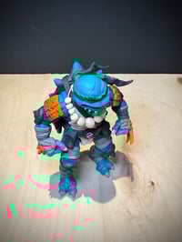 Image 3 of 001/001 MAHALO SLASHY RESIN ART TOY