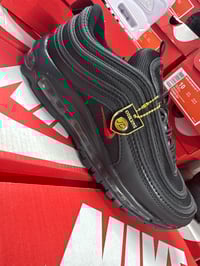Image 1 of Men’s trainers 