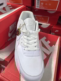 Image 2 of men’s 90 trainers