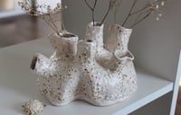 Image 3 of Vase Coral ceramic alternate