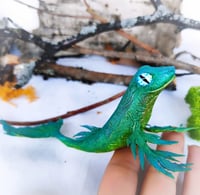 Image 3 of Green dragon. Interior figurine