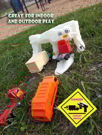 Image 4 of MUTANT MELTDOWN BIG PENNY PLAYSET