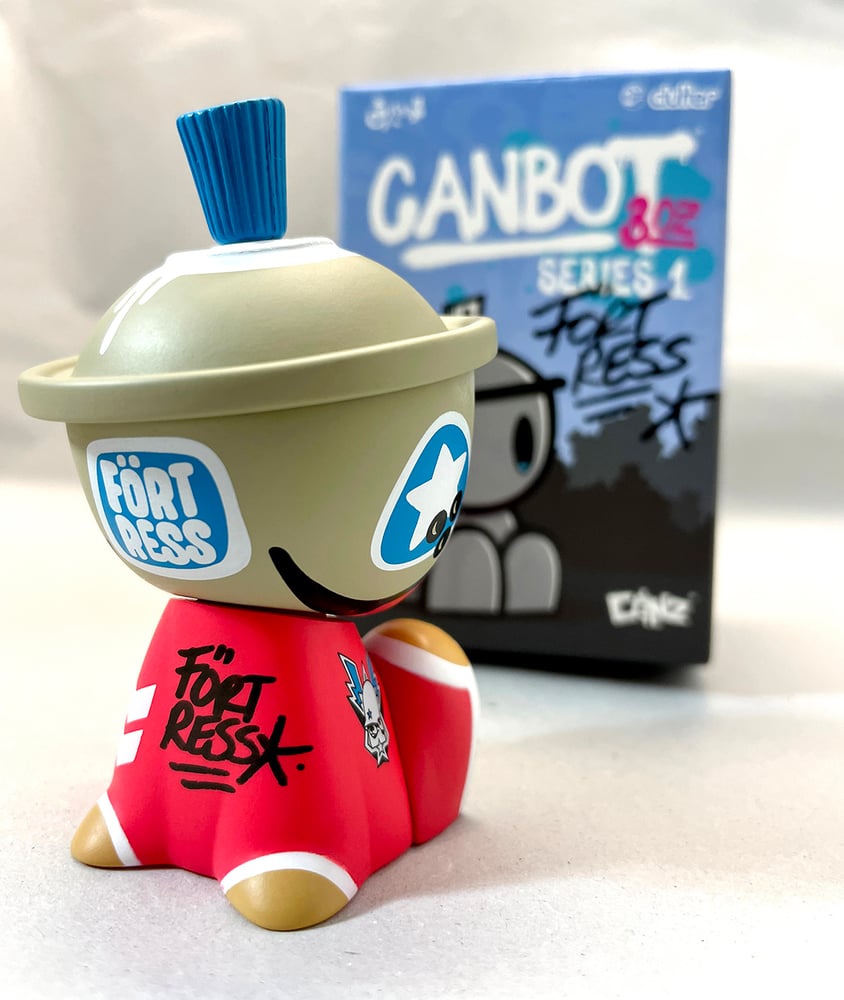 Image of CANBOT Flying Förtress Red Edition / toy figure