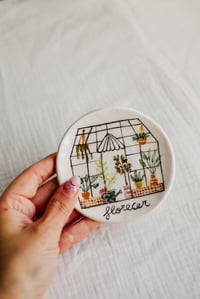 Image 20 of PLATITO/JOYERO ILUSTRADO DECORATIVO, hecho a mano.