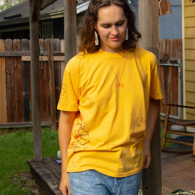 VENUS TEE Image 3