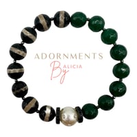 Image 2 of Wander Luxe
