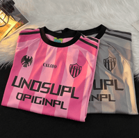 Image 4 of Unosupl Vintage Tee