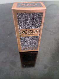 Rogue by Rihanna mini perfum.