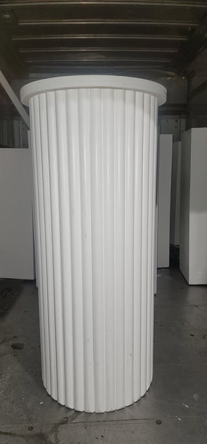 Image of Ripple cake stand white wood 