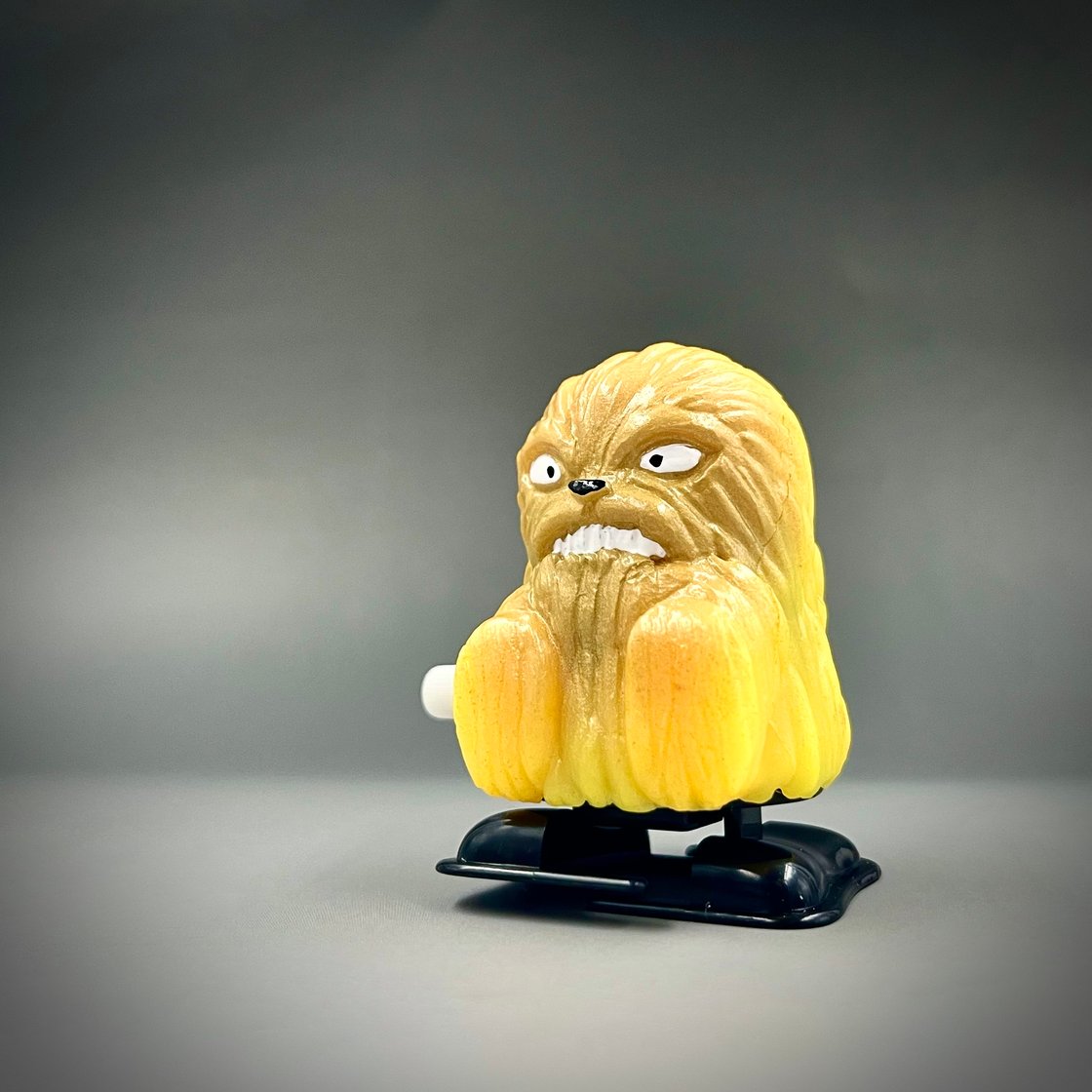 Image of Wind-up Walking Baccamon - Yellow