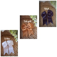Image 4 of 6" Bows
