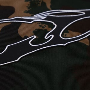 CAMO BAGGY PANTS