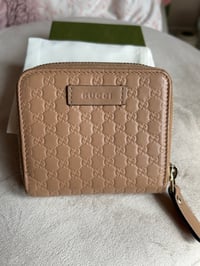 Image 2 of Gucci GG Microguccissima Beige Purse