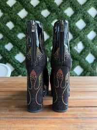 Image 4 of Appearance worn black flame boots 