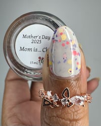 Image 8 of Mom is... Chic