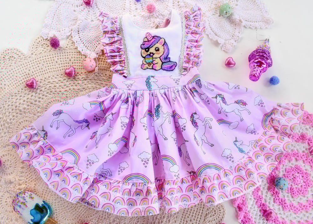 Image of Rainbow Unicorn Pinnie 