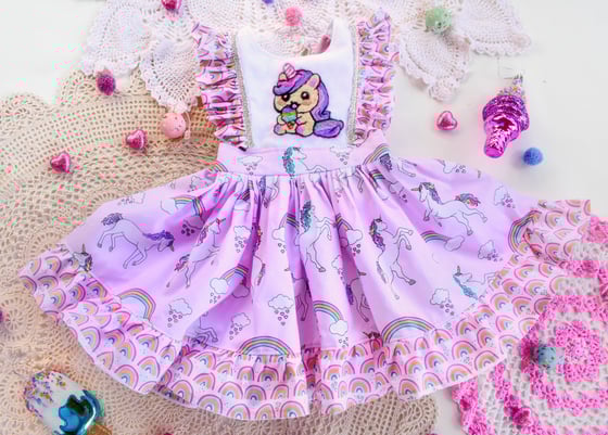 Image of Rainbow Unicorn Pinnie 