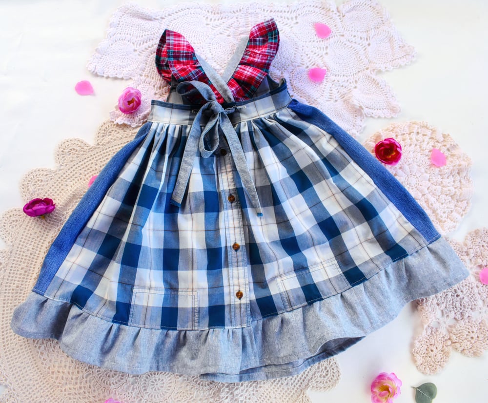 Image of Men’s Shirt & Levi Dress 