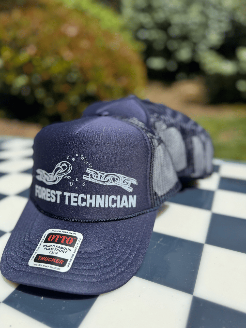 FOREST TECH - NAVY Trucker